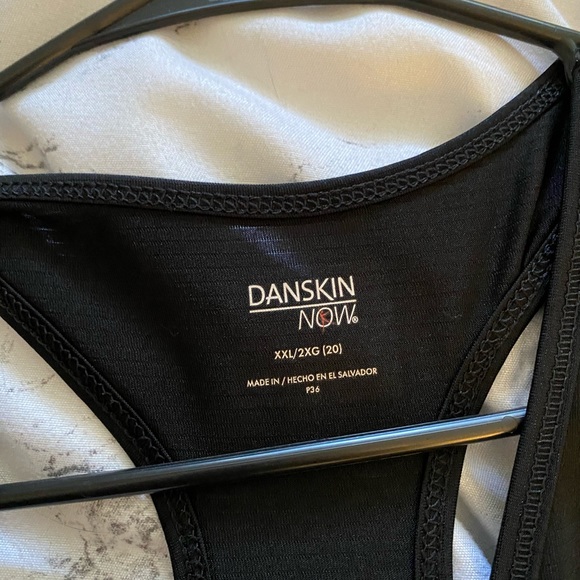 Two Danskin workout tanks size XXL - Picture 3 of 4